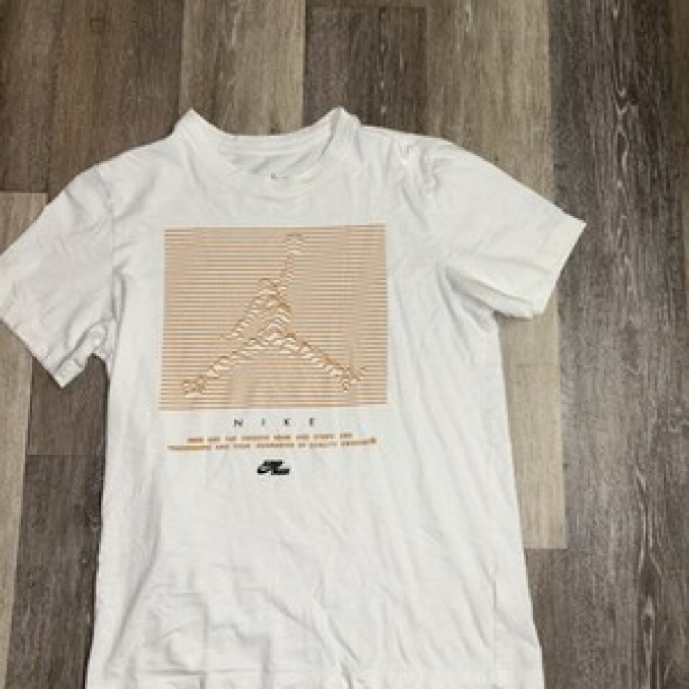 Air Jordan Graphic T Shirt Size S White Air Jordan Michale Jordan Shirt